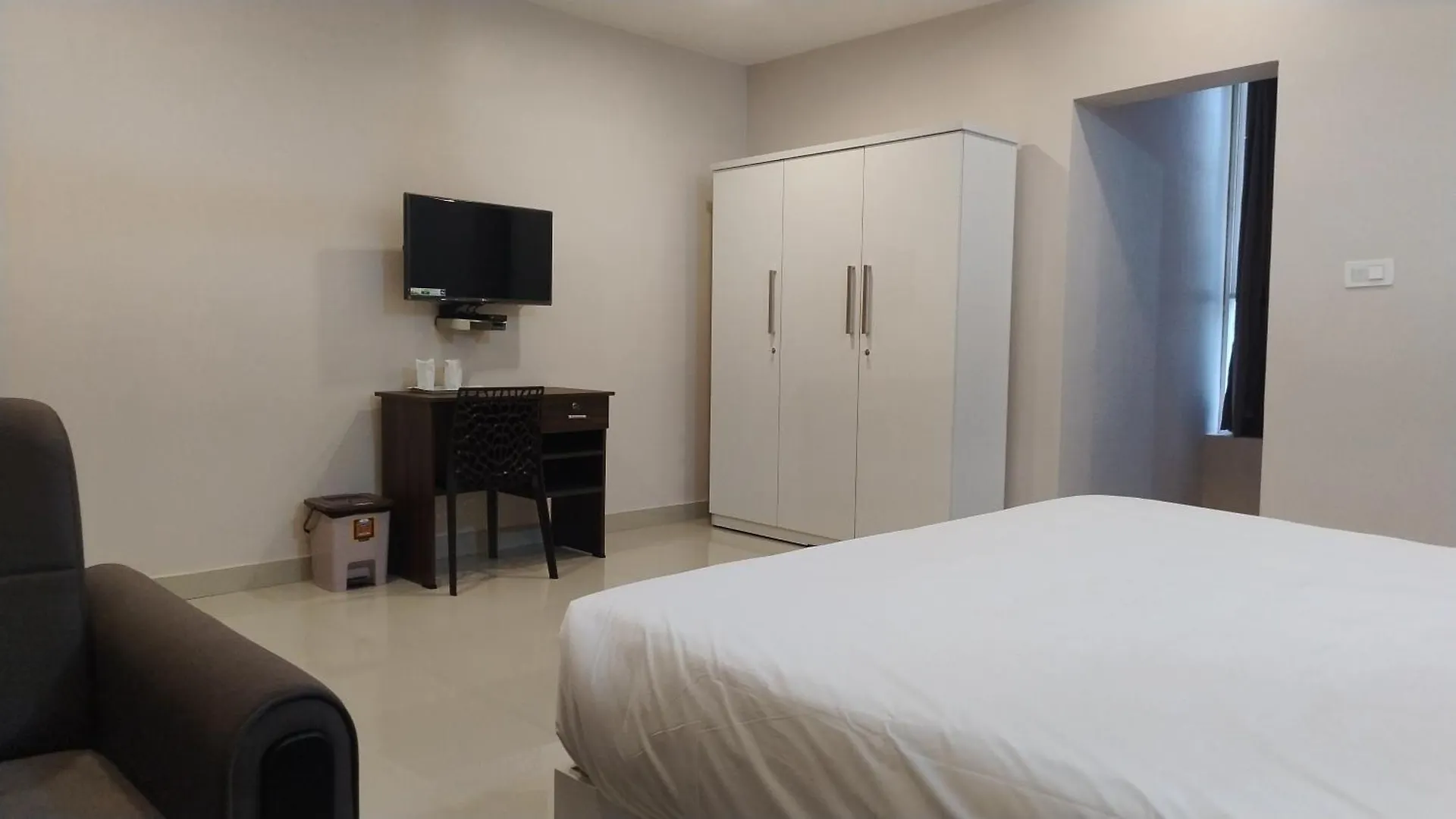 Gateway Airport Hotel Kannúr 3*,  India